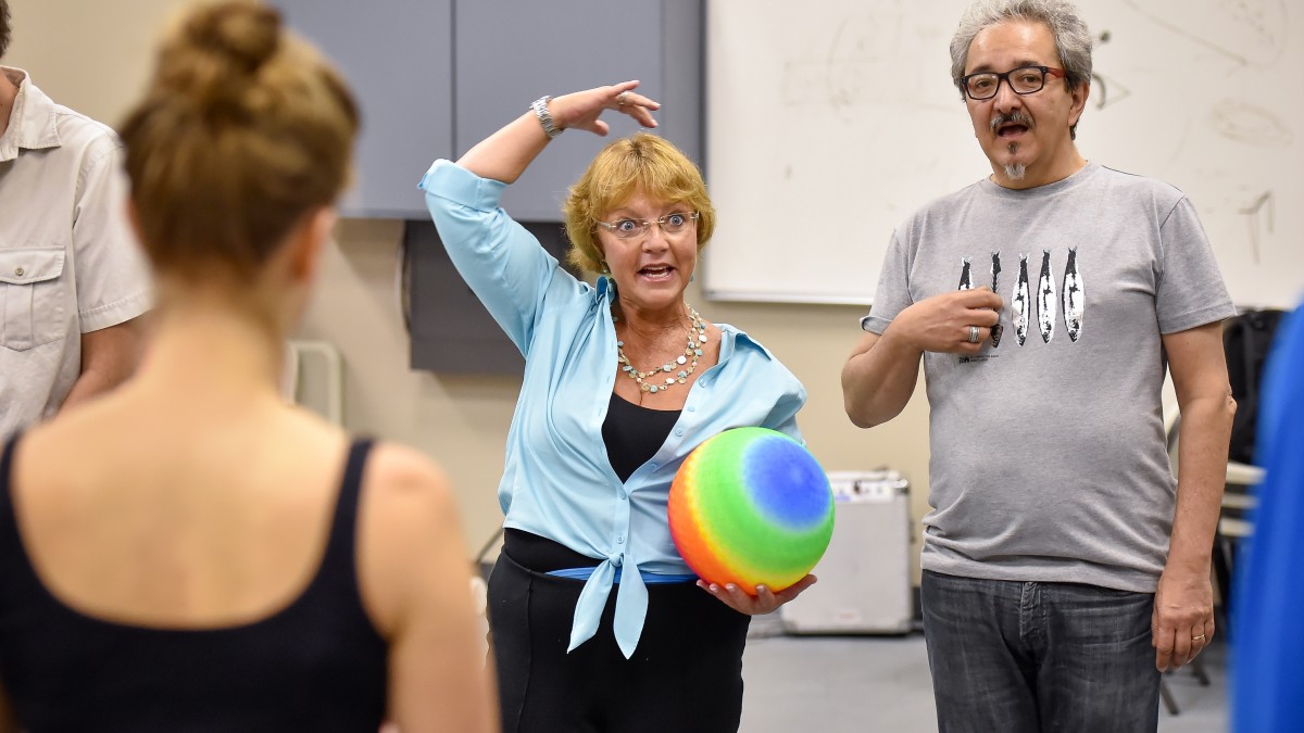 Image of Karen McCarty and Wellington Noguiera teach a medical clowning workshop at SDA.