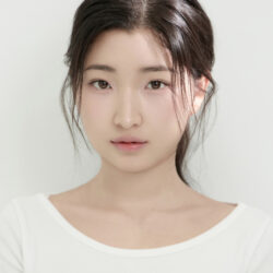 KAte Moon